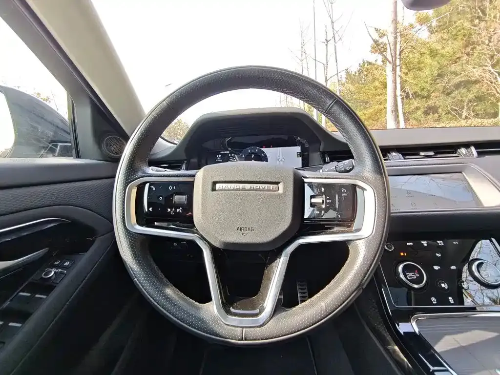 Land Rover Evoque 2023 из CN, фото 8