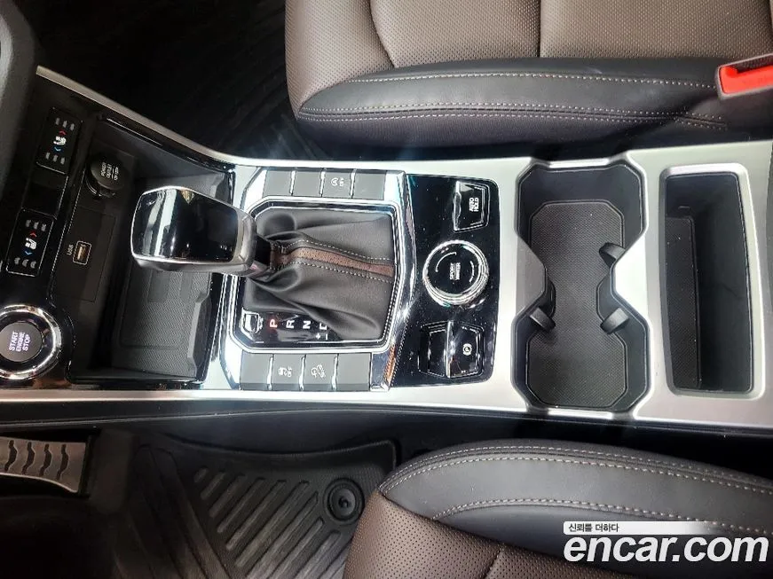 KG Mobility (Ssangyong) KORANDO 2024 из KR, фото 8