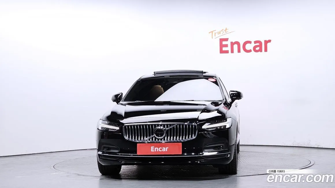 Volvo S90 2023 из KR, фото 3