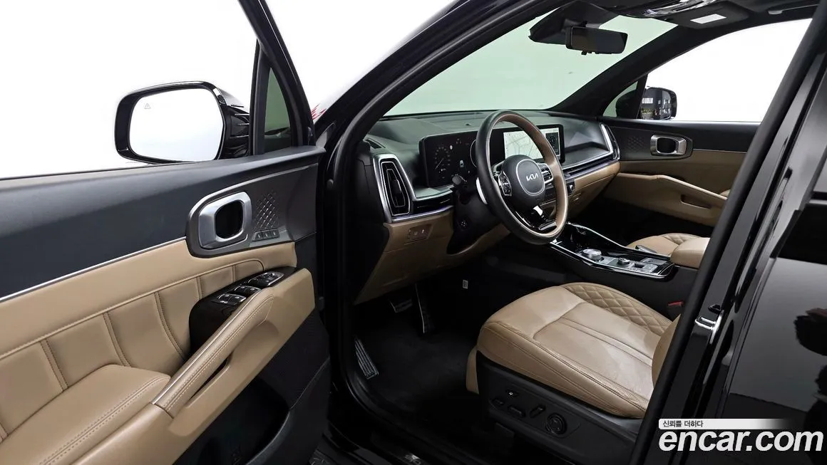 Kia Sorento — фото 6