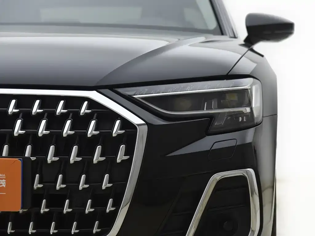 Audi A8 2022 из CN, фото 4