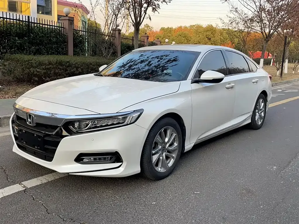 Honda Accord 2021 из CN, фото 2