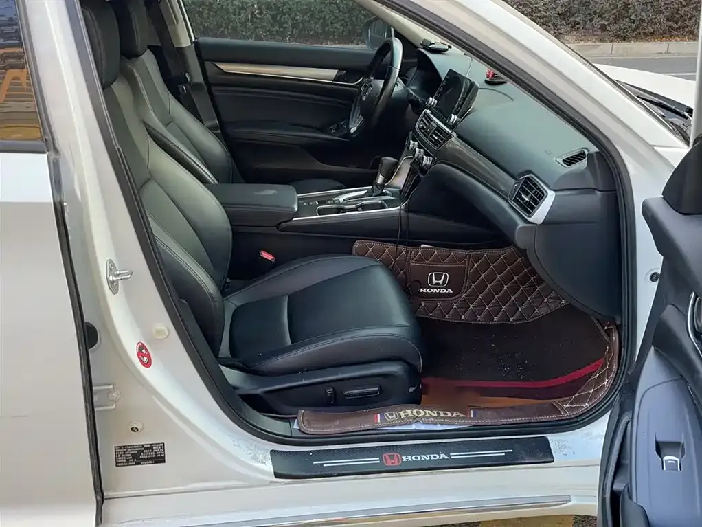 Honda Accord 2021 из CN, фото 4
