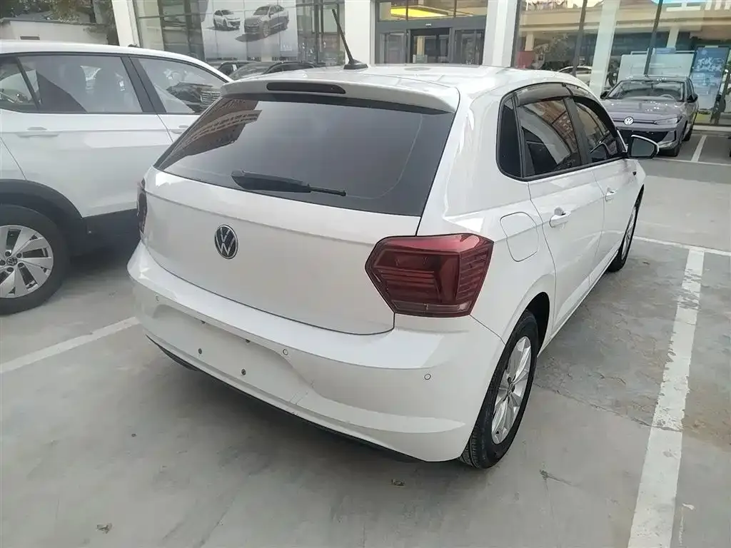 Volkswagen Polo 2023 из CN, фото 7