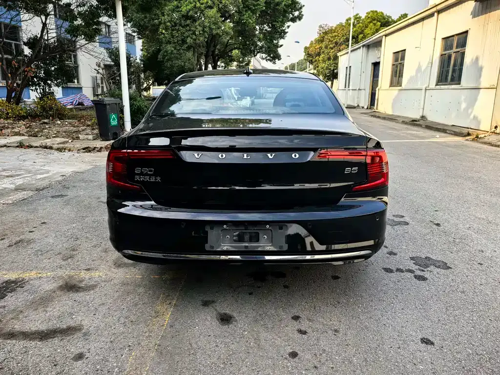 Volvo S90 2025 из CN, фото 6