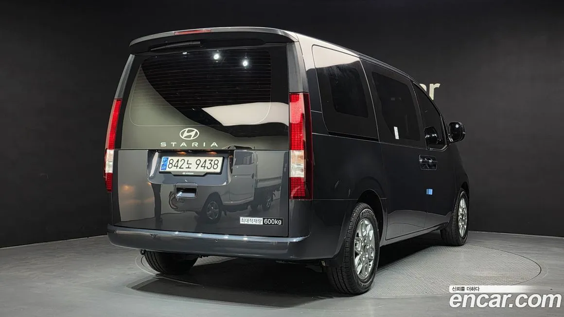 Hyundai Staria 2025 из KR, фото 2
