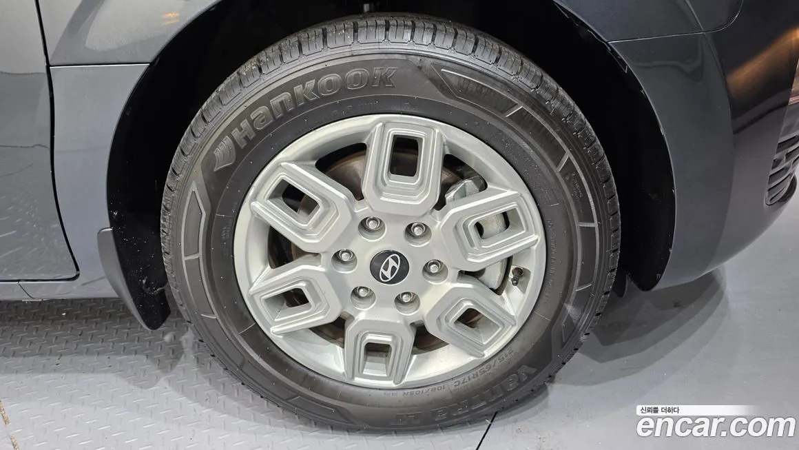 Hyundai Staria 2025 из KR, фото 5