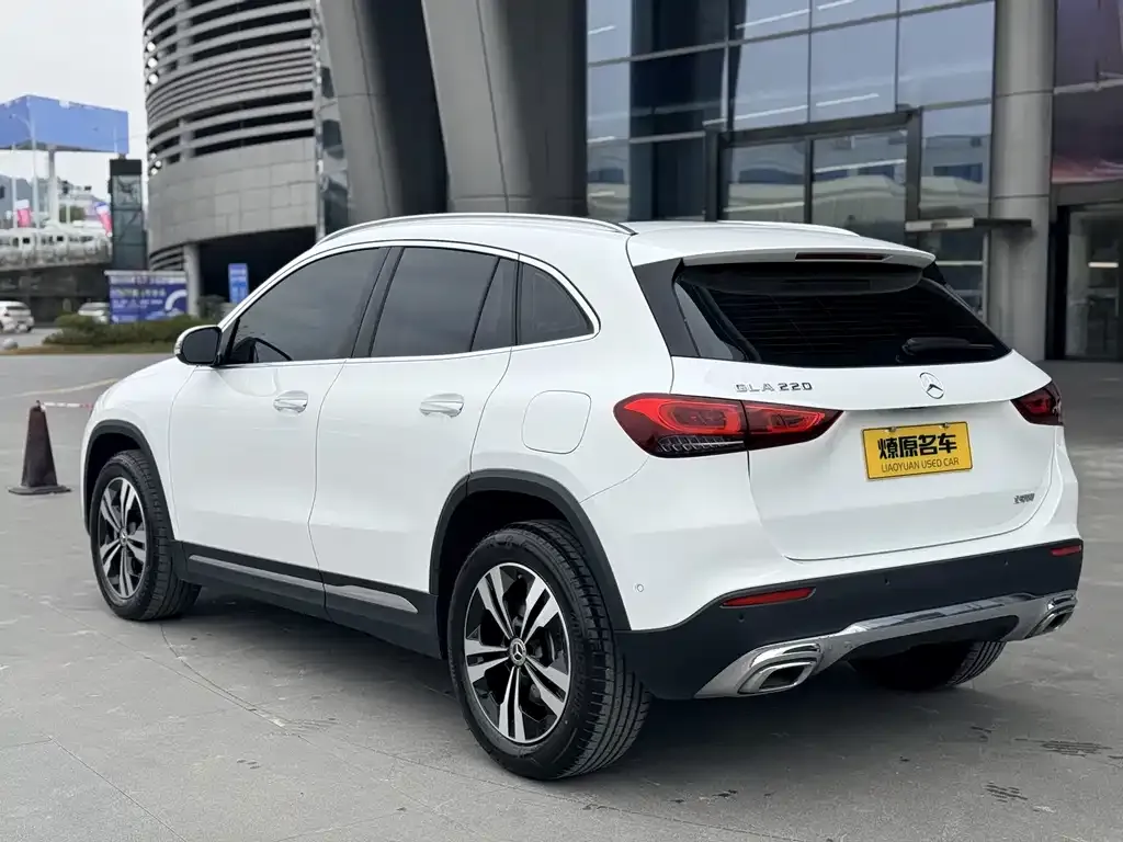 Mercedes-Benz GLA 2023 из CN, фото 5