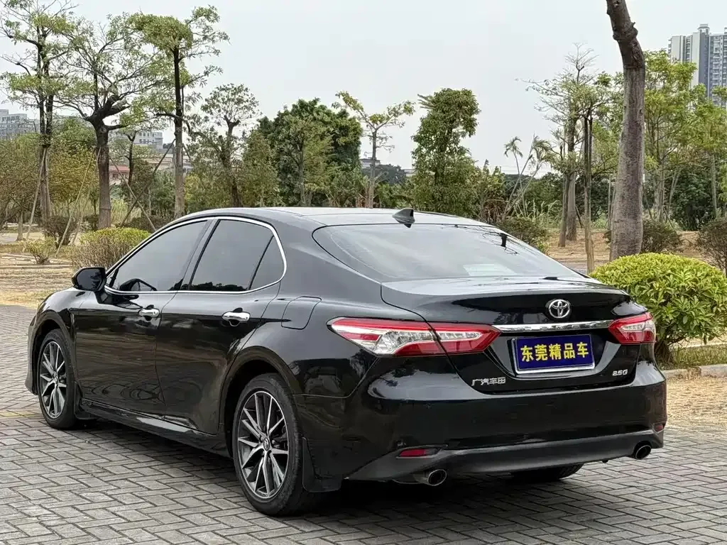 Toyota Camry 2023 из CN, фото 6