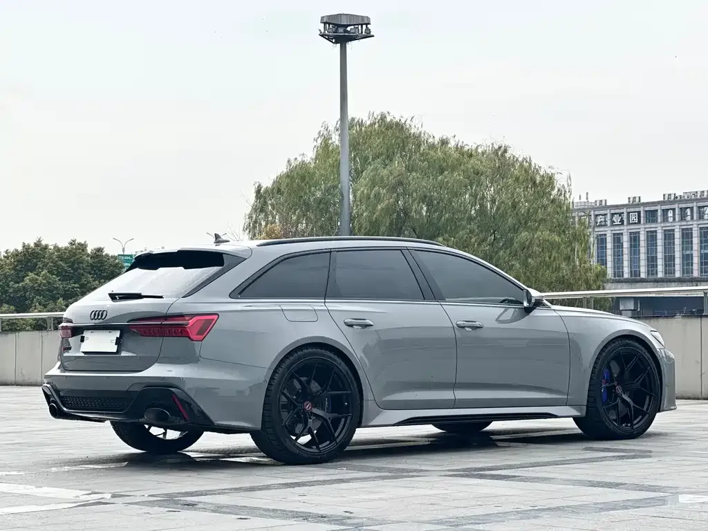 Audi RS 6 2021 из CN, фото 6