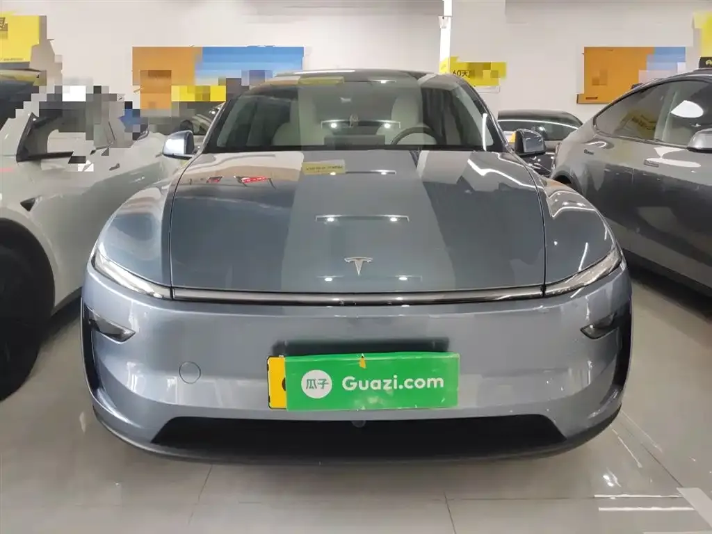 Tesla Model Y 2025 из CN, фото 2