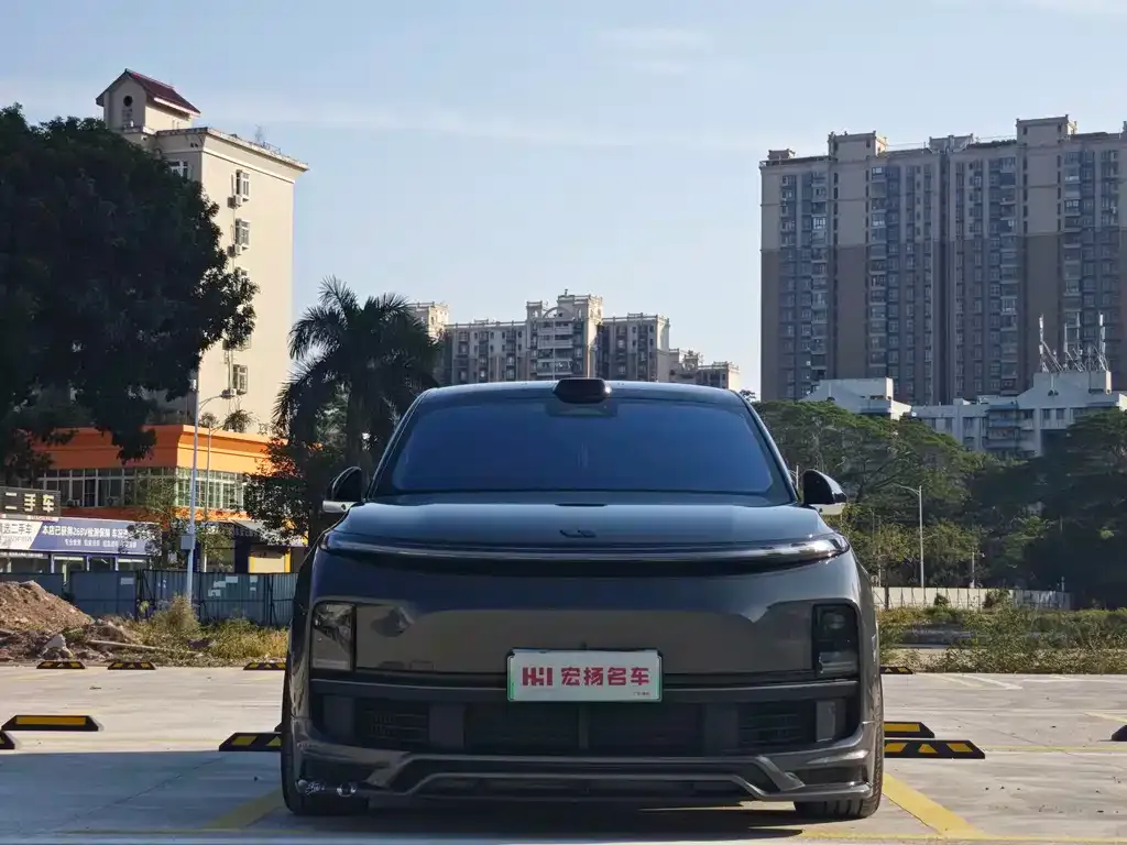 Li Auto L8 2023 из CN, фото 1