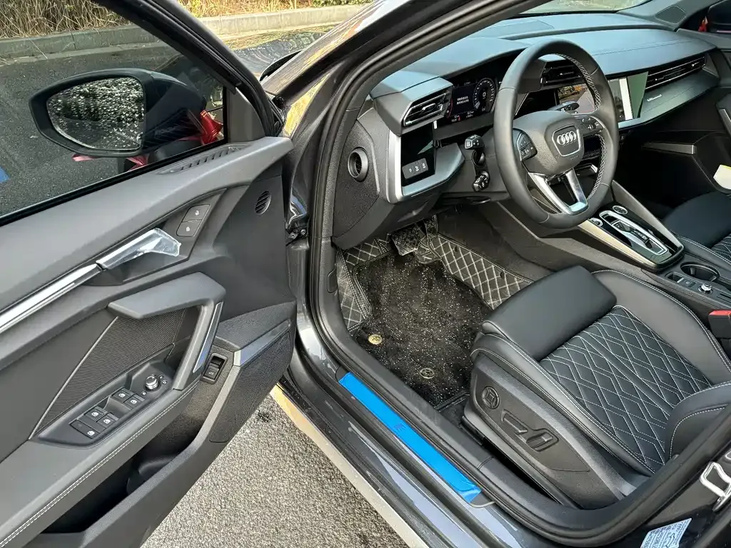 Audi A3 2025 из CN, фото 5