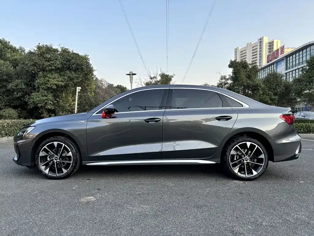 Audi A3 2025 из CN, фото 10