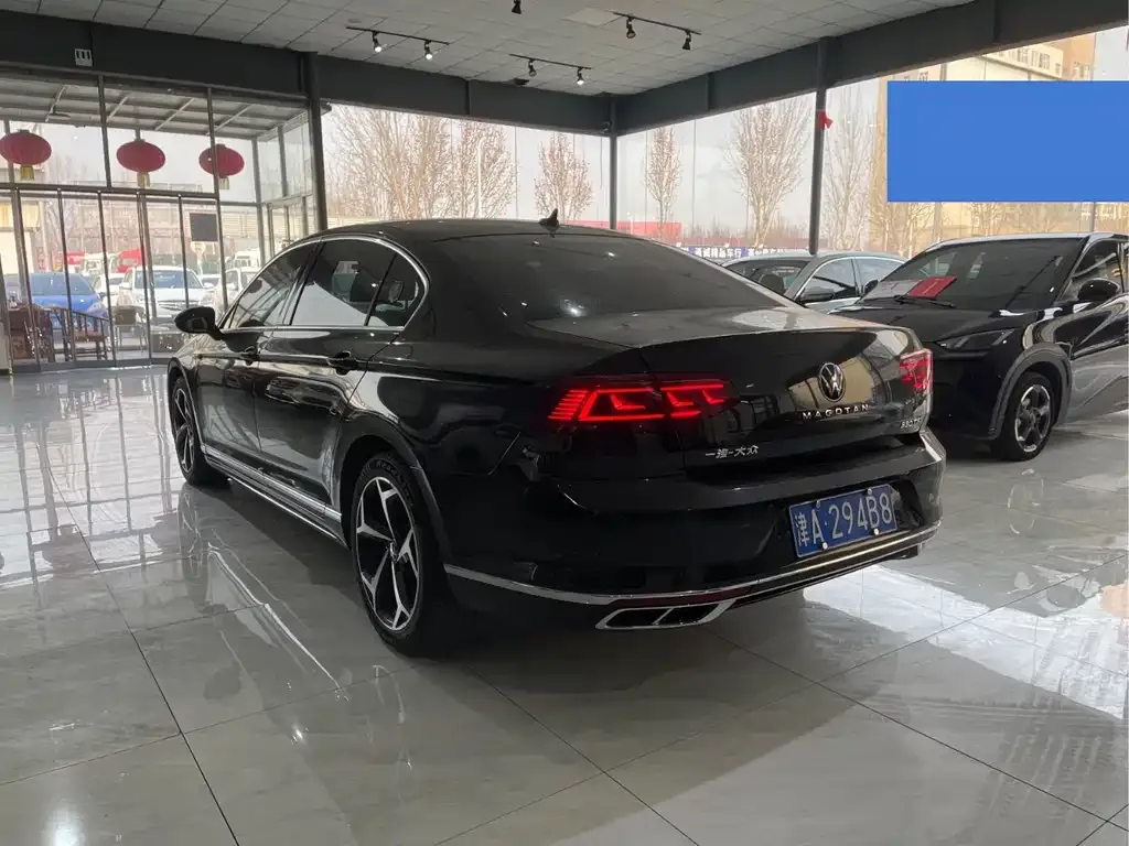 Volkswagen Magotan 2023 из CN, фото 4