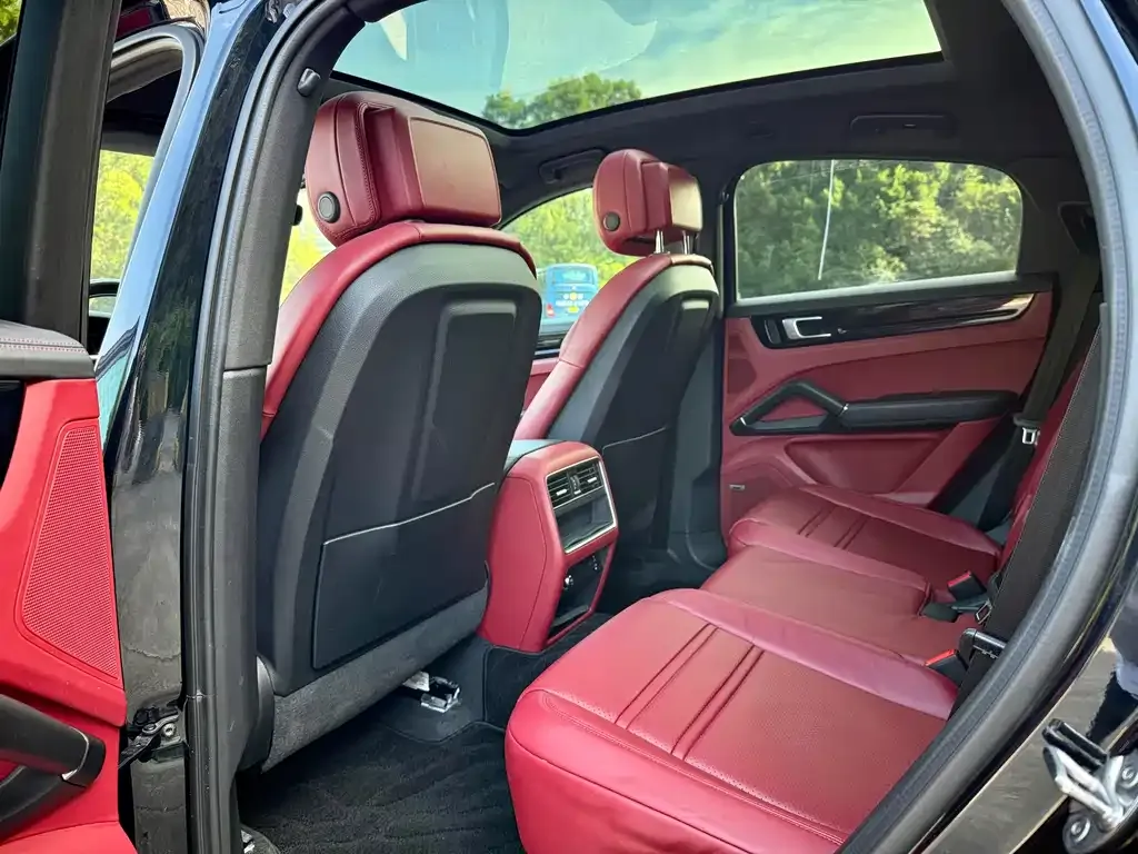 Porsche Cayenne 2022 из CN, фото 8