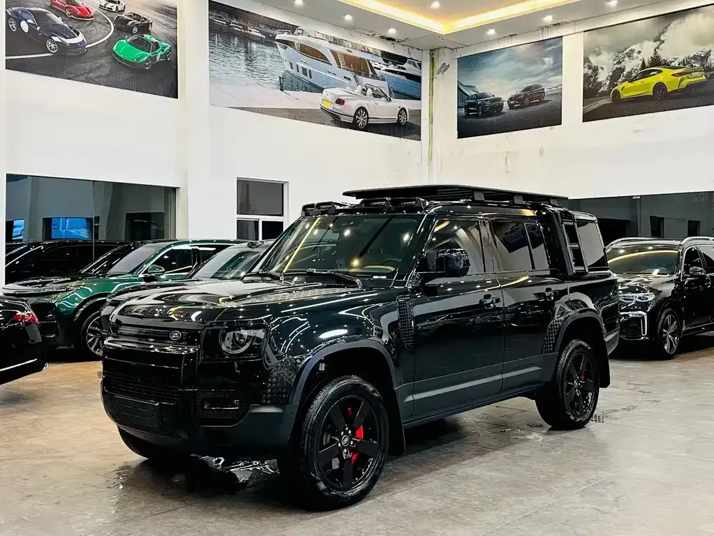 Land Rover Defender — фото 1