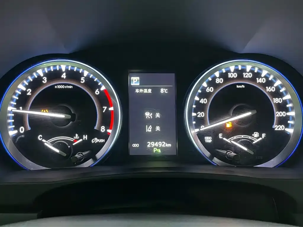 Toyota Highlander 2021 из CN, фото 2