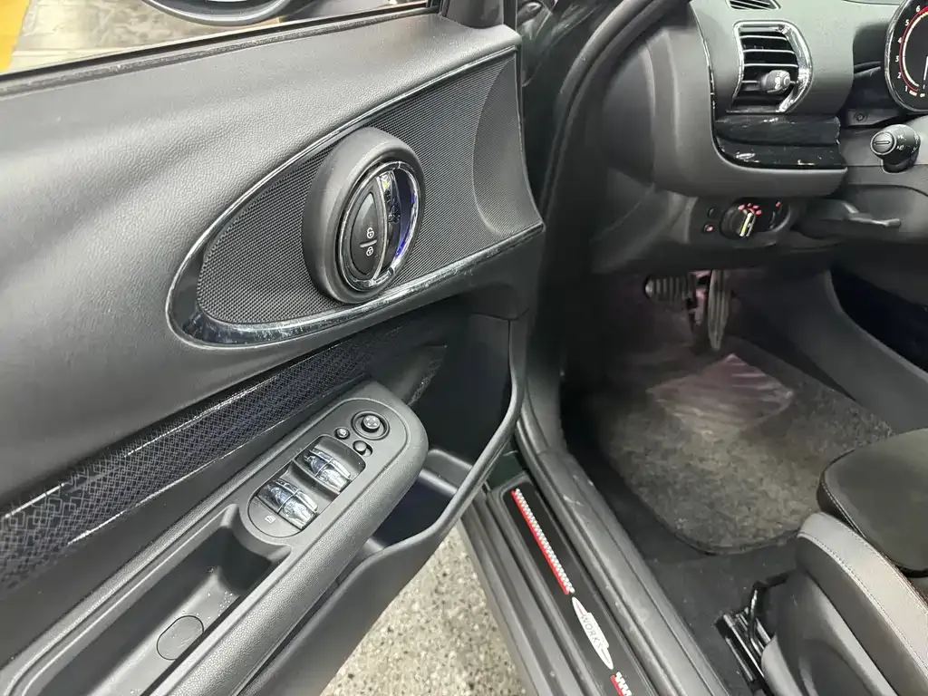 MINI Clubman JCW 2021 из CN, фото 8