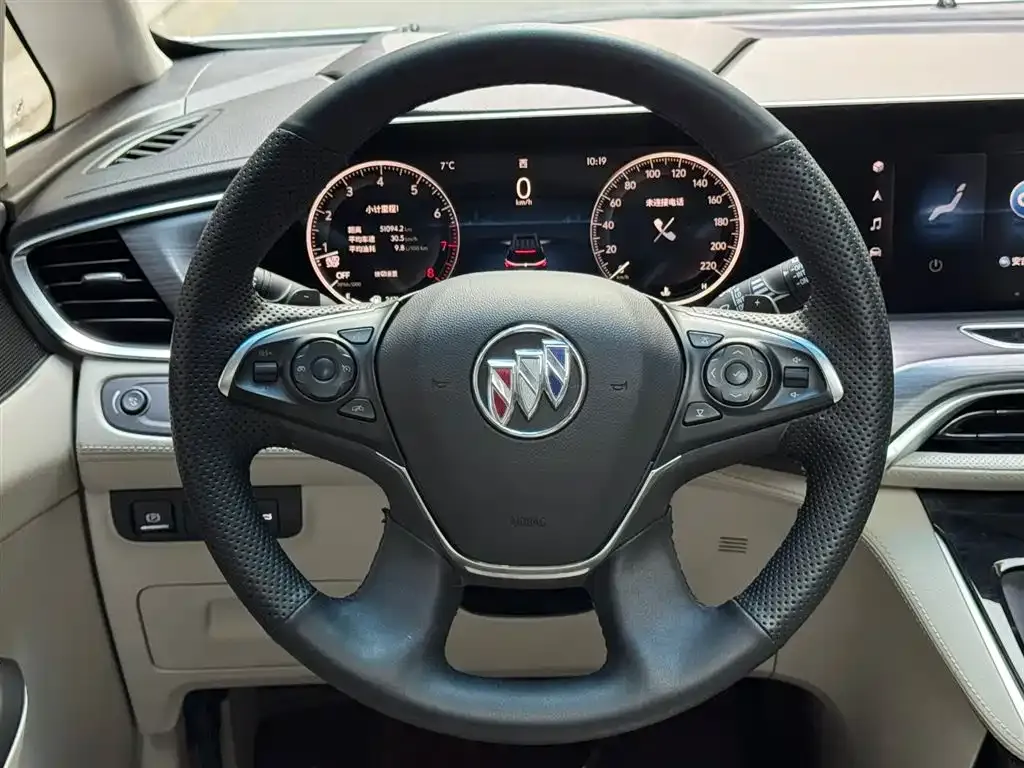 Buick GL8 2023 из CN, фото 5