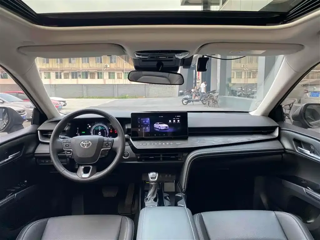 Toyota Camry 2025 из CN, фото 8