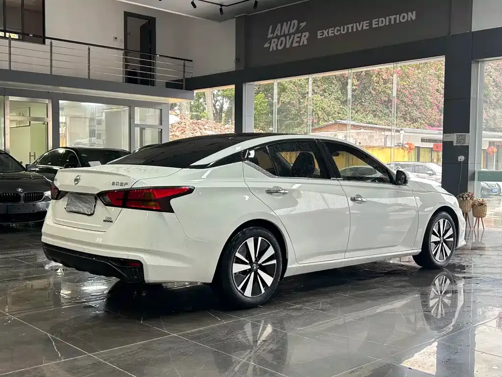 Nissan Teana 2022 из CN, фото 4