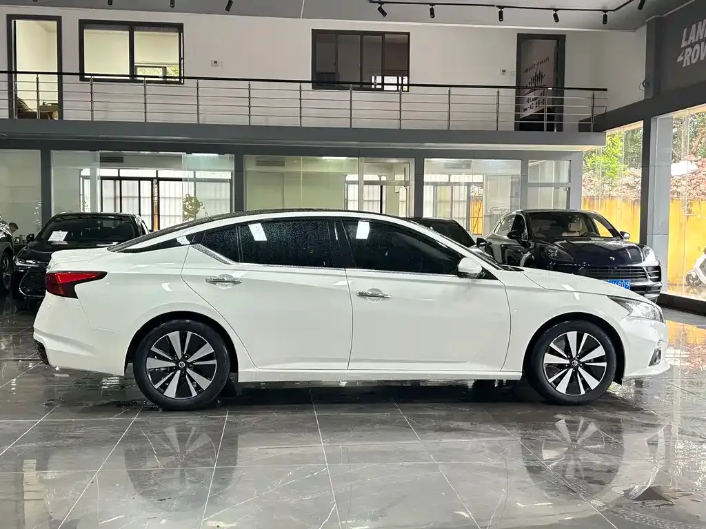 Nissan Teana 2022 из CN, фото 5