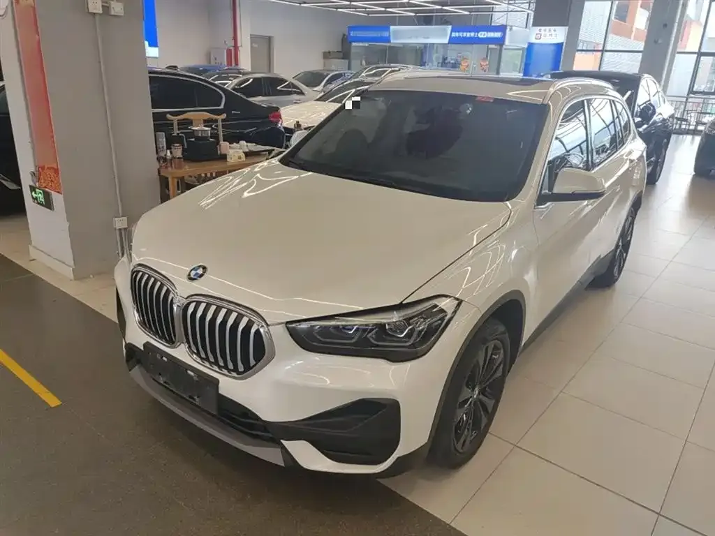 BMW X1 2021 из CN, фото 1