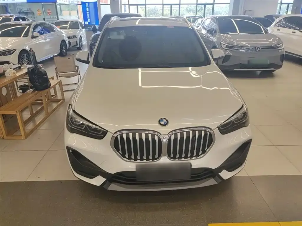 BMW X1 2021 из CN, фото 3