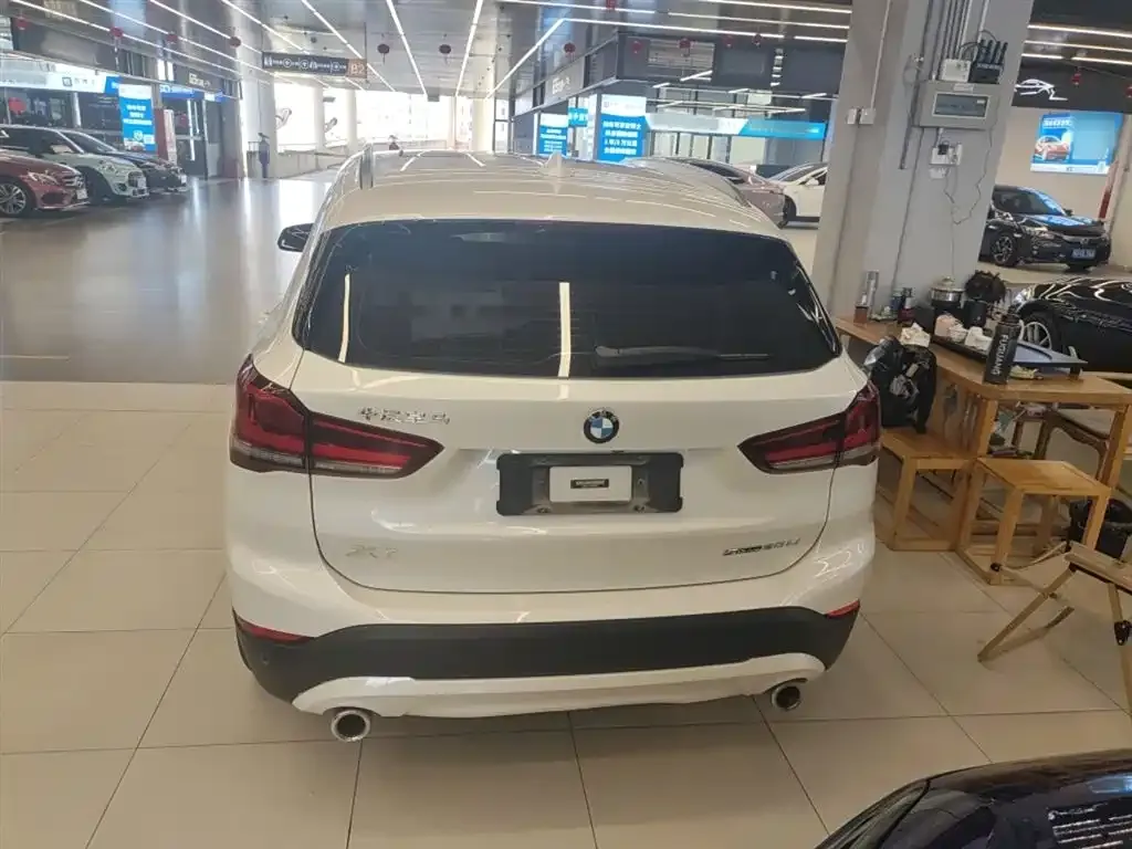 BMW X1 2021 из CN, фото 6