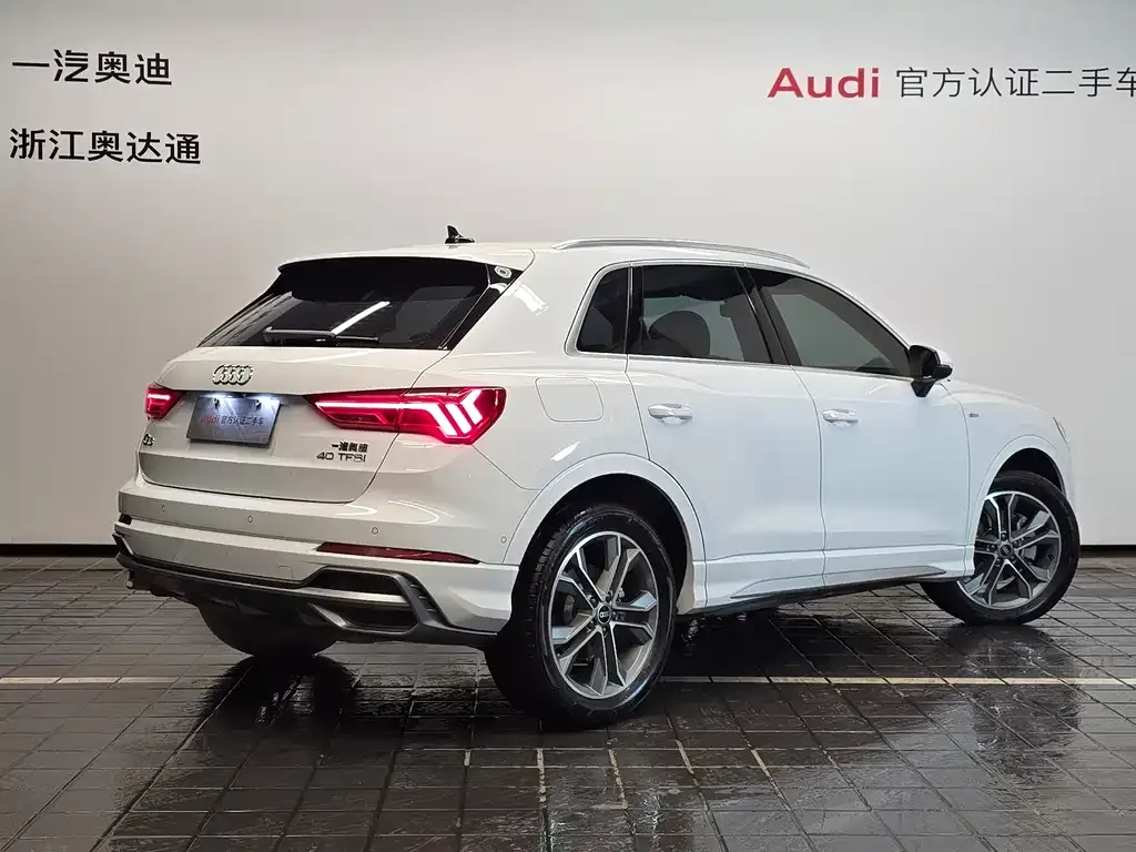 Audi Q3 2021 из CN, фото 7