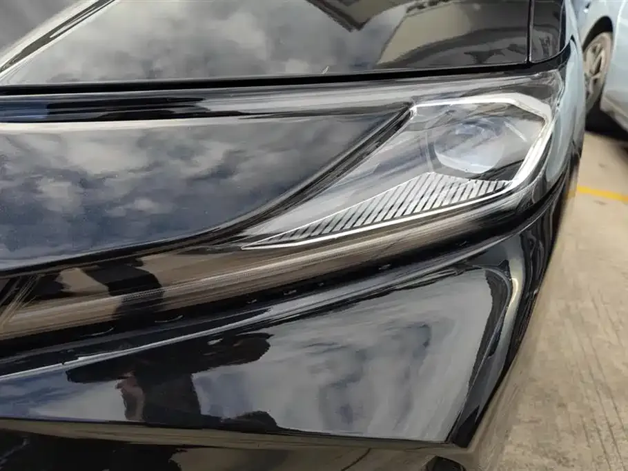Toyota Camry 2024 из CN, фото 3