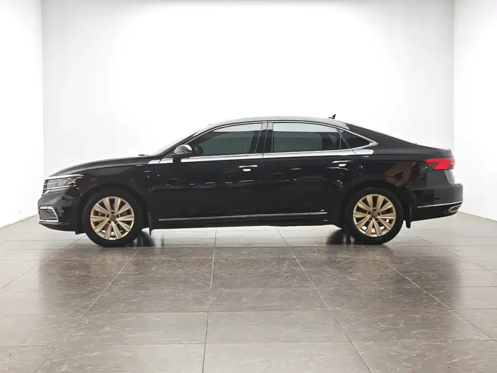 Volkswagen Passat 2021 из CN, фото 7