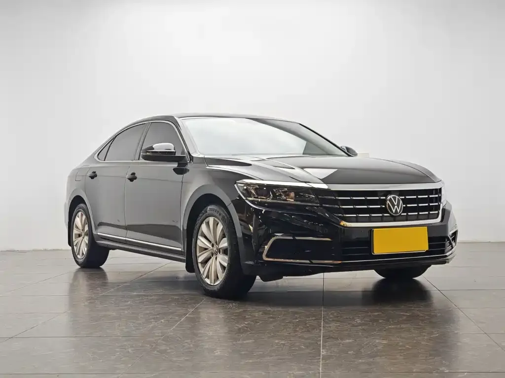 Volkswagen Passat 2021 из CN, фото 2