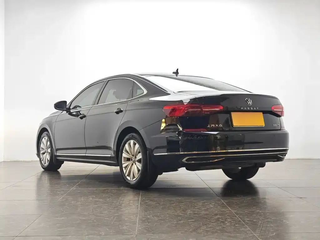 Volkswagen Passat 2021 из CN, фото 8
