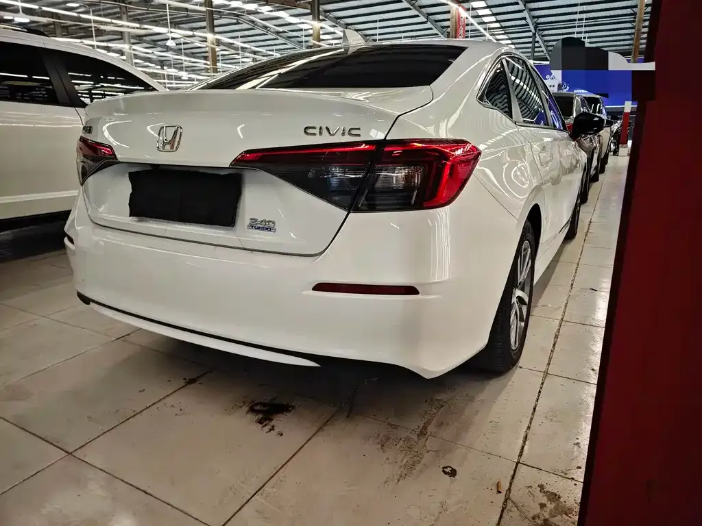 Honda Civic 2023 из CN, фото 8