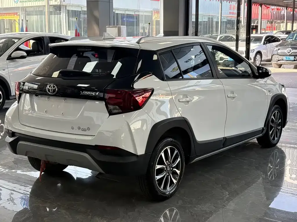 Toyota Yaris L 2021 из CN, фото 10