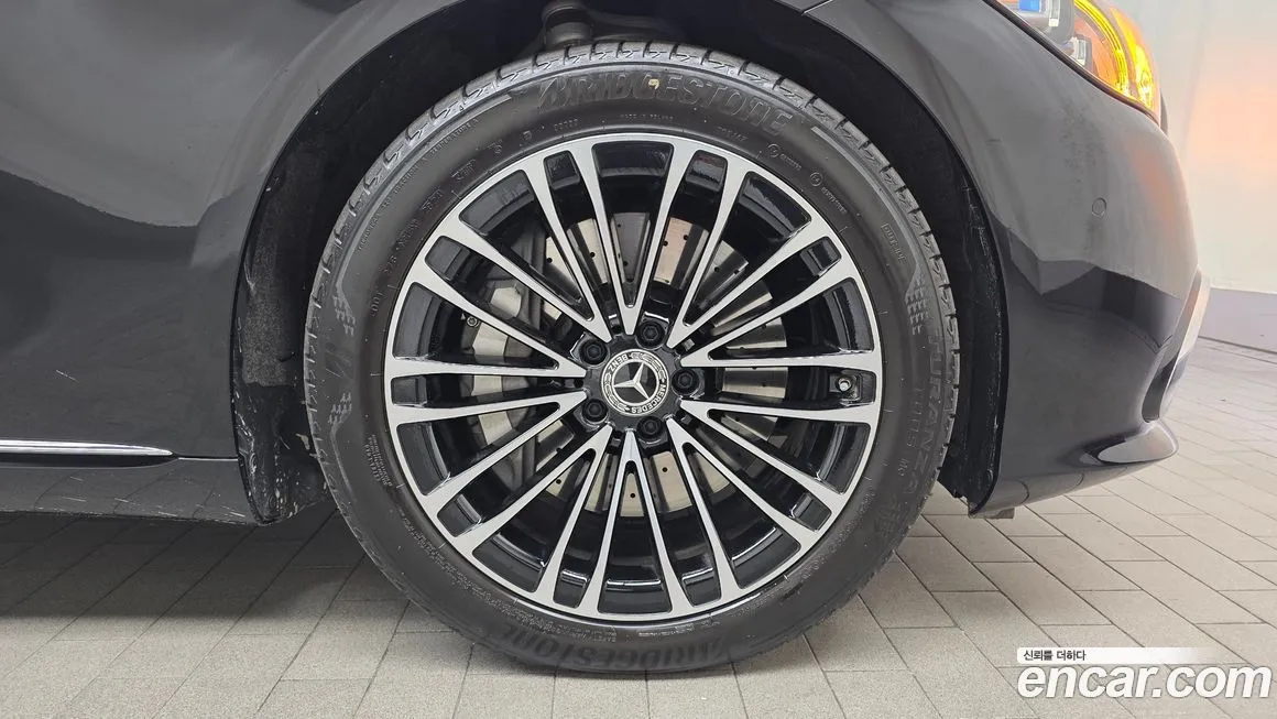 Mercedes-Benz S-Class 2025 из KR, фото 5