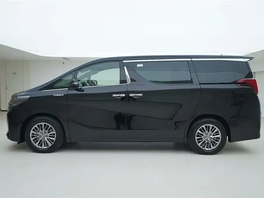 Toyota Alphard 2021 из CN, фото 9