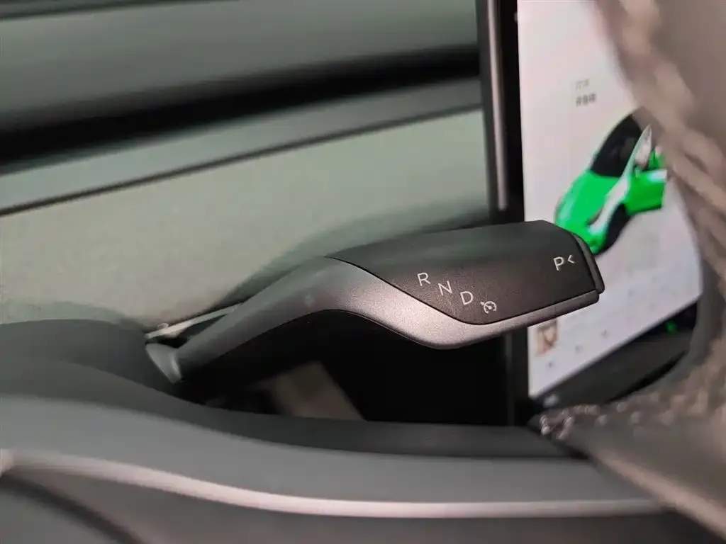 Tesla Model Y 2024 из CN, фото 3