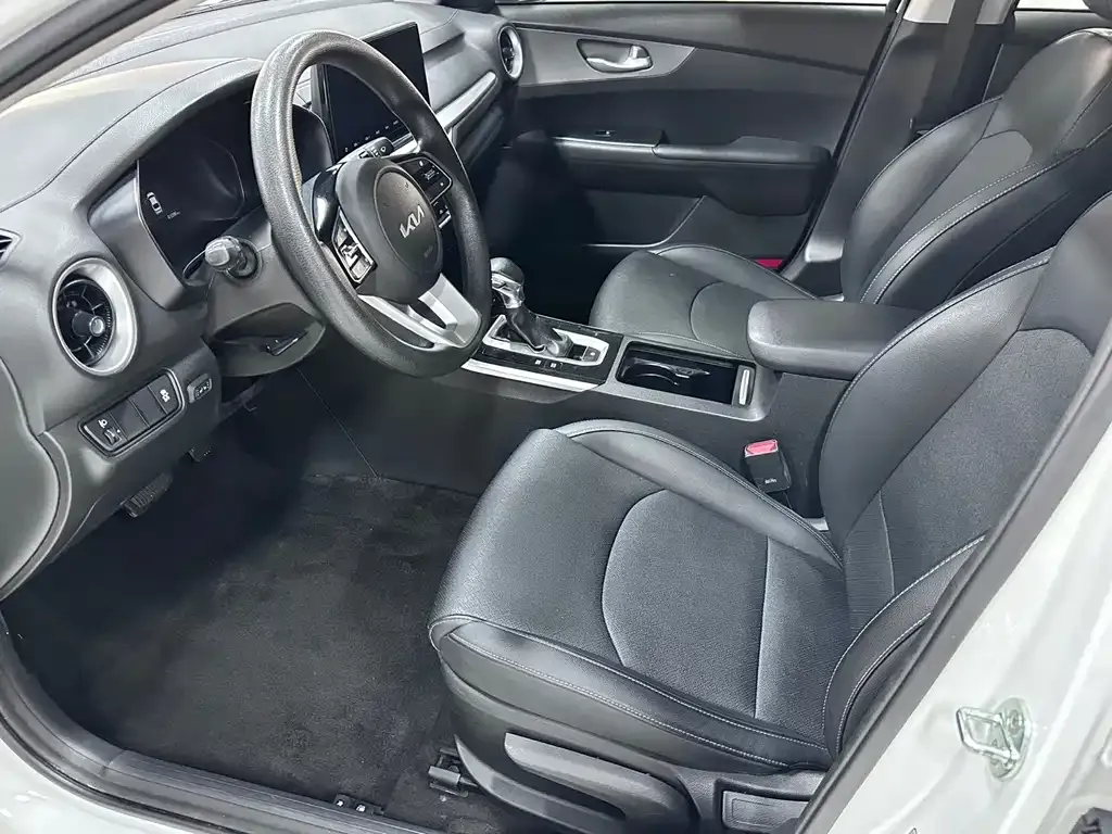 Kia K3 2022 из CN, фото 10