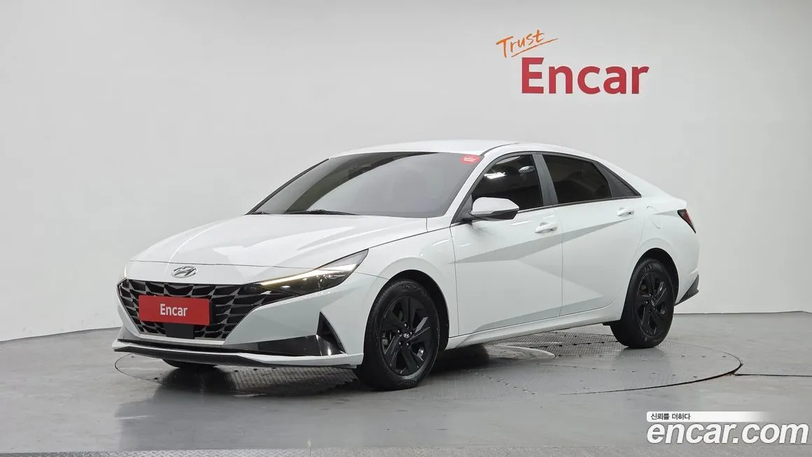 Hyundai AVANTE 2023 из KR, фото 1
