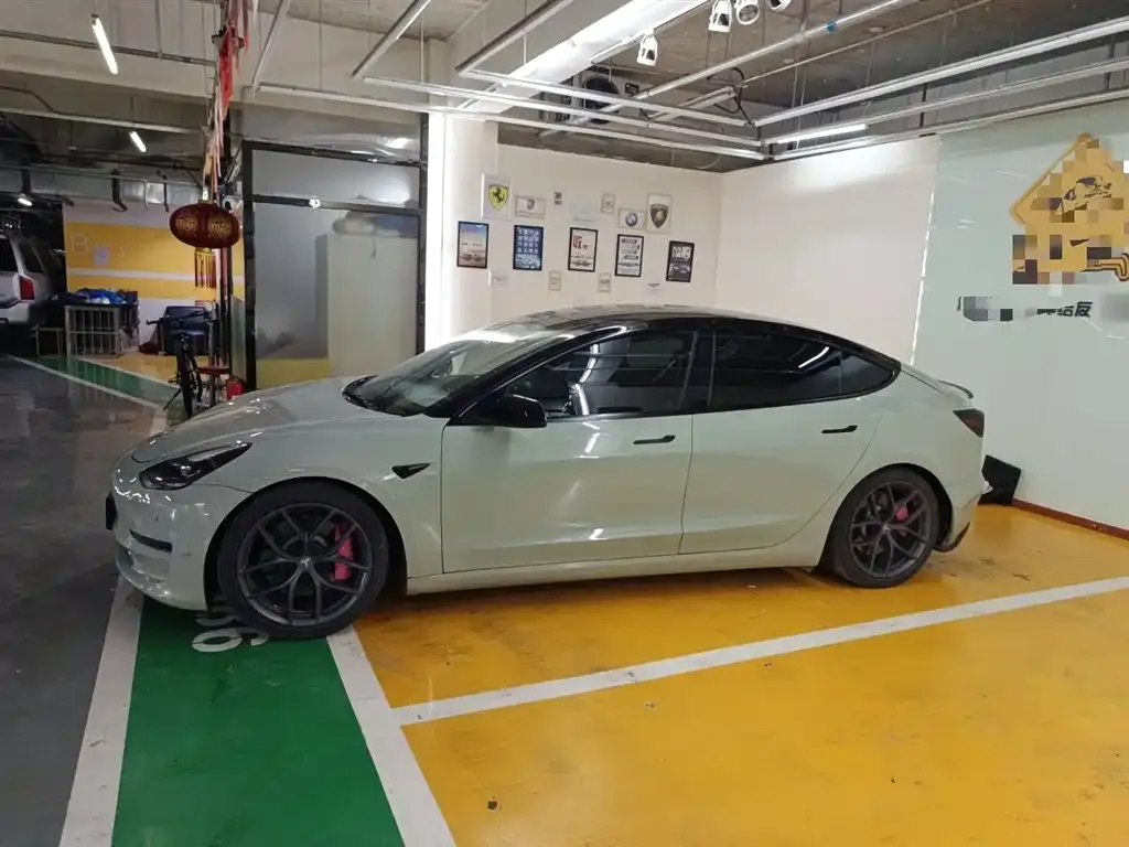 Tesla Model 3 2023 из CN, фото 9