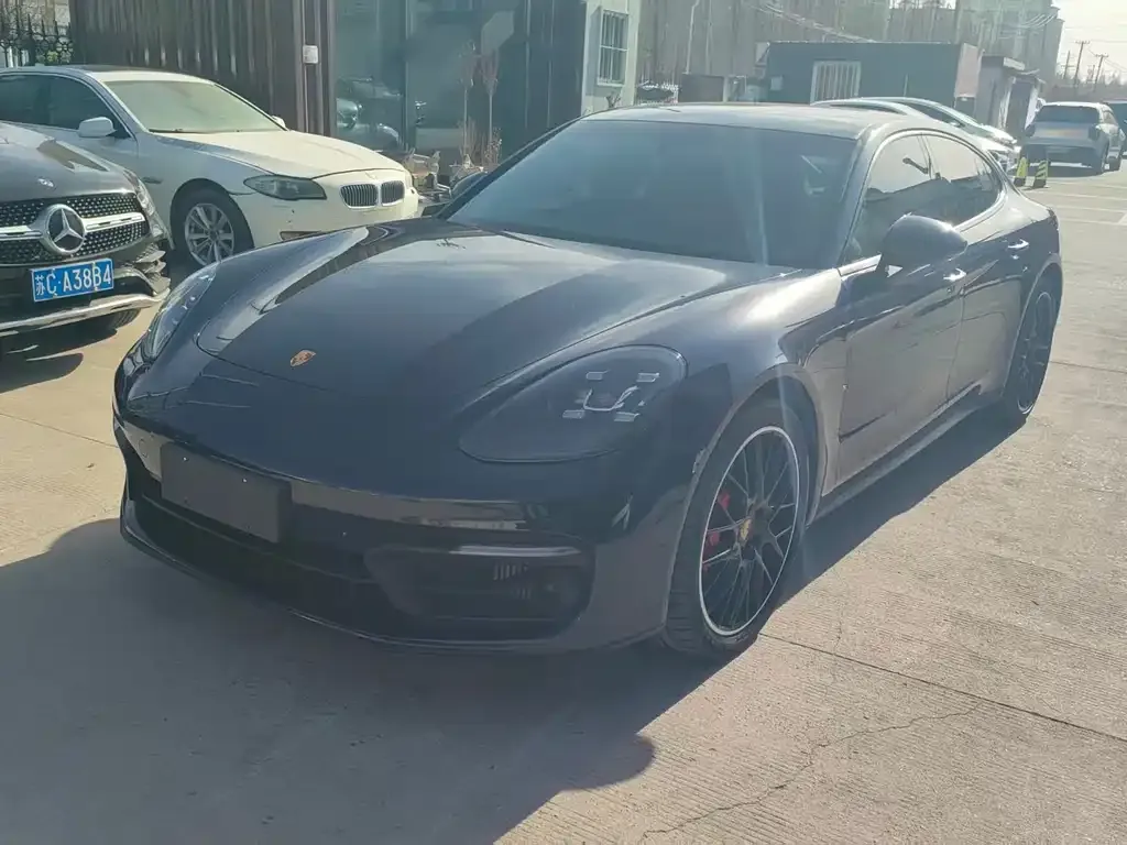 Porsche Panamera 2021 из CN, фото 1
