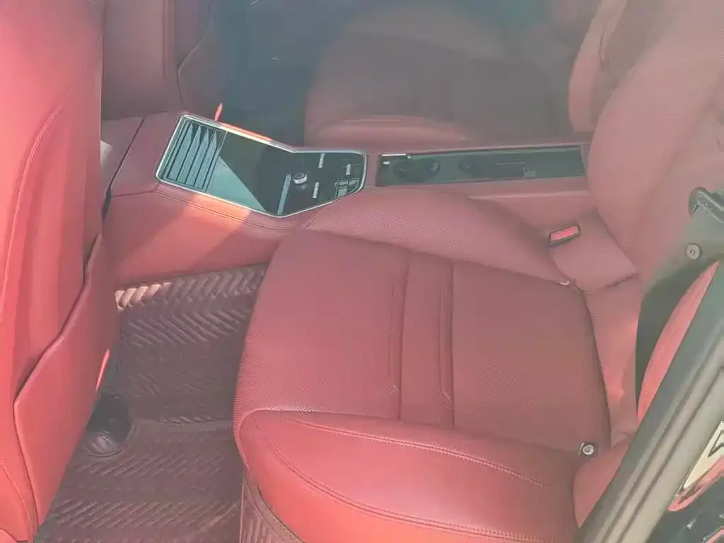 Porsche Panamera 2021 из CN, фото 2