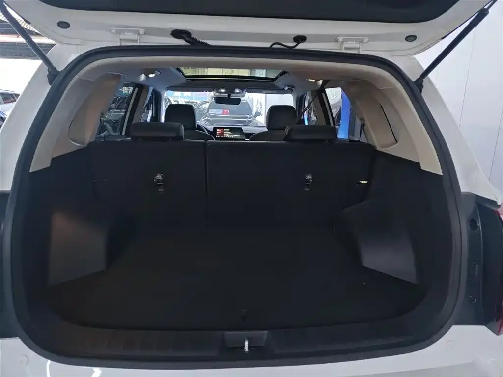 Kia Sportage 2021 из CN, фото 7