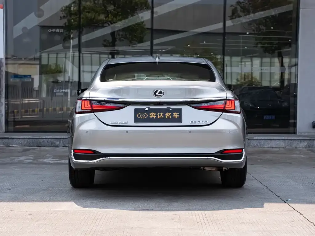 Lexus ES 2024 из CN, фото 6