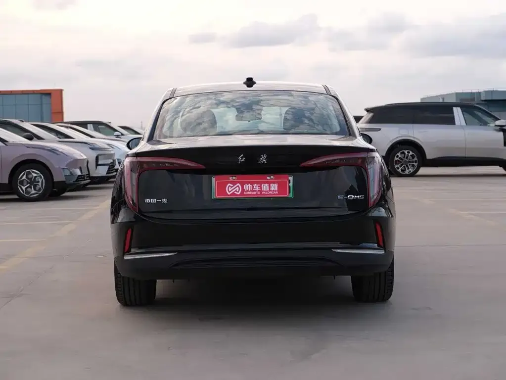 Hongqi E-QM5 2023 из CN, фото 8
