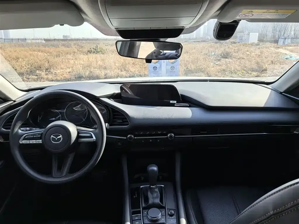 Mazda 3 Axela 2024 из CN, фото 10