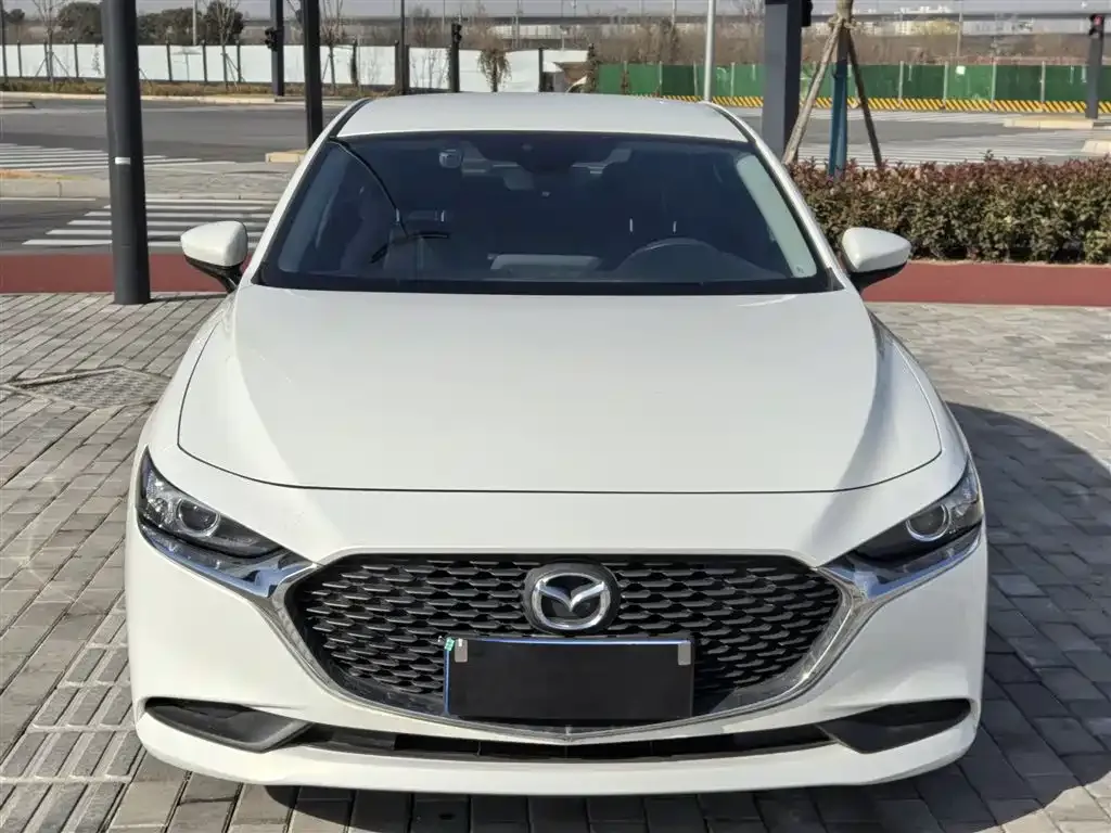 Mazda 3 Axela 2024 из CN, фото 9